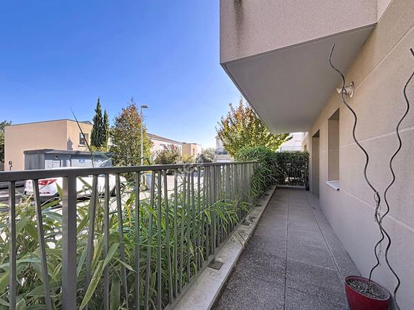 À vendre : Appartement 2 pièces à Rezé avec balcon et place de parking - Trois Moulins