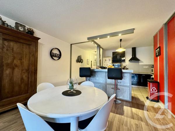 Appartement T2 à vendre  2 pièces - 67,49 m 2   LUC LA PRIMAUBE  - 12