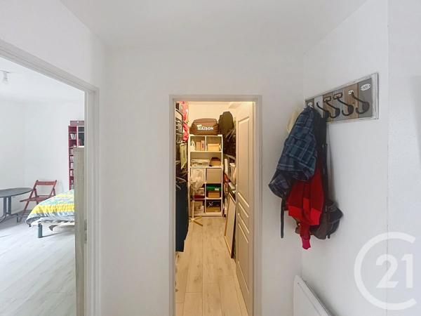 Appartement T3 à vendre  4 pièces - 80,20 m 2   BEZIERS  - 34