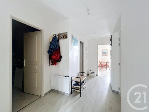 Appartement T3 à vendre  4 pièces - 80,20 m 2   BEZIERS  - 34