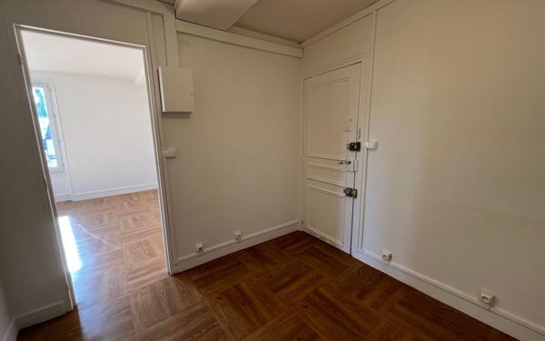 Appartement à louer    1 pièce •  Château-Thierry