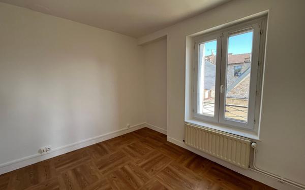 Appartement à louer    1 pièce •  Château-Thierry