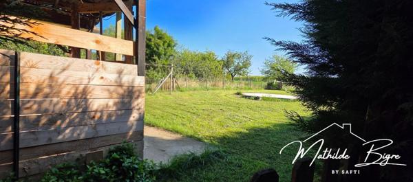 Maison en pierre avec dépendance et terrain