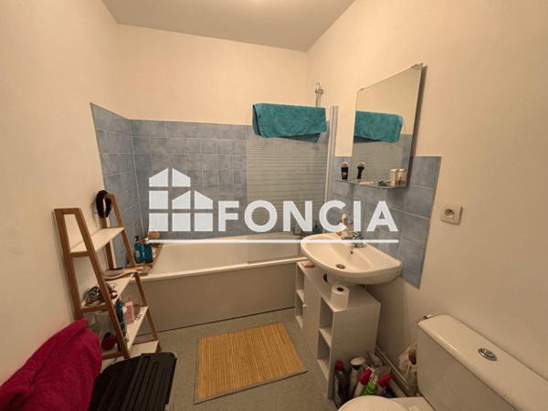 Location Appartement 2 pièces 43.33 m² - 14 -16 AVENUE CROIX GUERIN Caen 14000