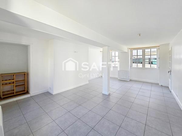 Maison de bourg rénovée !