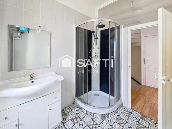 Maison de bourg rénovée !