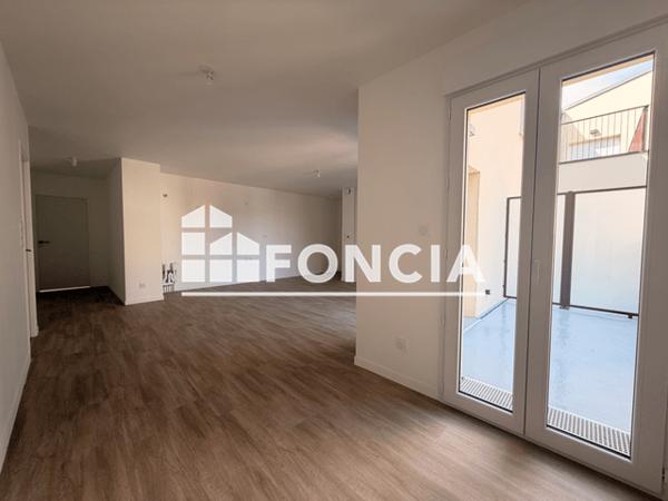 Location Appartement 3 pièces 71.7 m² - Luisant 28600