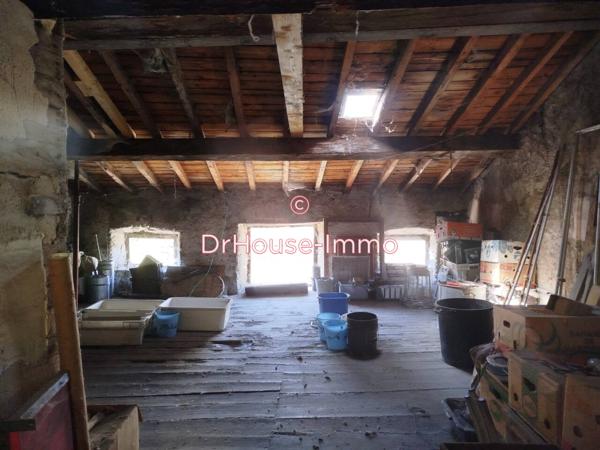 Maison à vendre 4 pièces de 250 m²