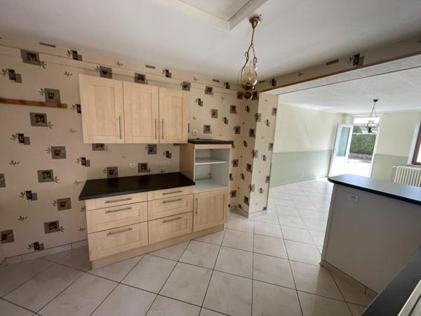 Maison à SAINT-GEORGES-DU-BOIS, 72700 - 4 pièces 90m²