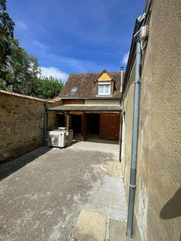 Maison à SAINT-GEORGES-DU-BOIS, 72700 - 4 pièces 90m²