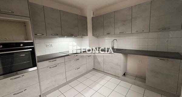 Location Appartement 2 pièces 47.35 m² - Pujols 47300