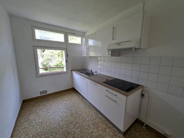 Appartement T3 à louer - 66 m² (réf : 524272)