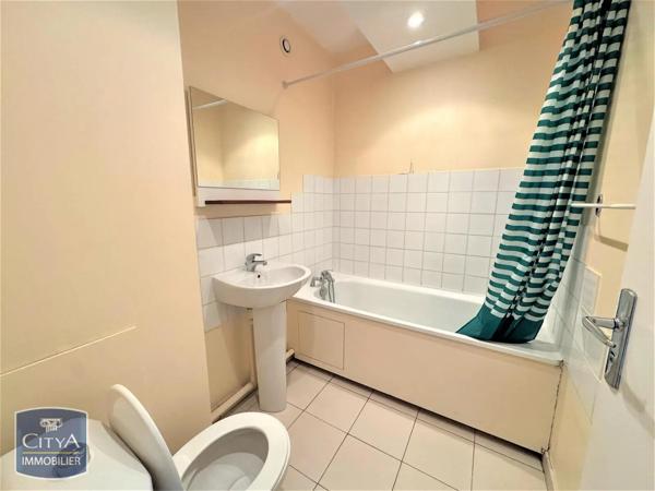 Appartement à louer 1 pièce 27.81m² Loos (59120)
