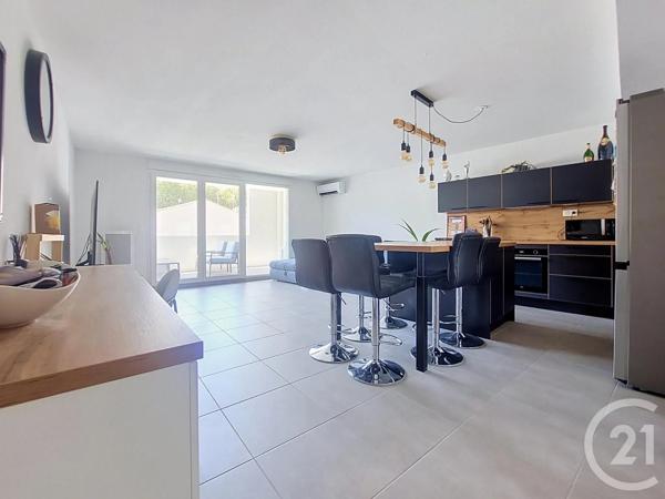 Appartement F4 à vendre  4 pièces - 73 m 2   MAUGUIO CARNON  - 34