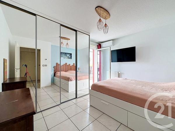 Appartement F4 à vendre  4 pièces - 73 m 2   MAUGUIO CARNON  - 34