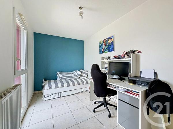 Appartement F4 à vendre  4 pièces - 73 m 2   MAUGUIO CARNON  - 34