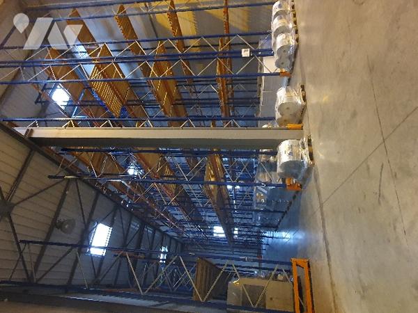 Bâtiment industriel à usage logistique