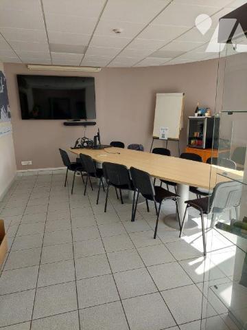 Bâtiment industriel à usage logistique