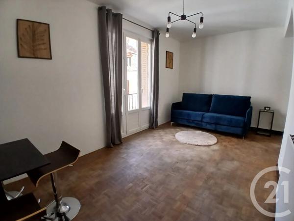 Immeuble à vendre  401 m 2   MONTLUCON  - 03