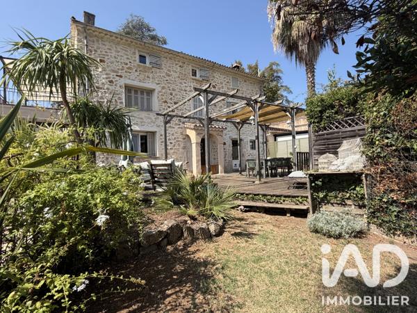 Maison à vendre 6 pièces 241 m² Le Rouret