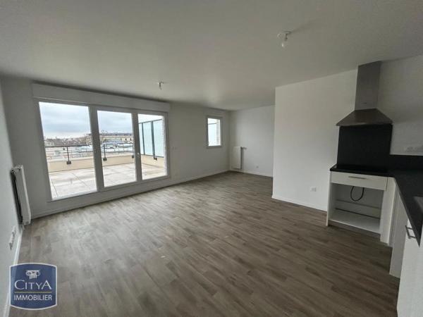 Appartement à louer 4 pièces 80.93m²