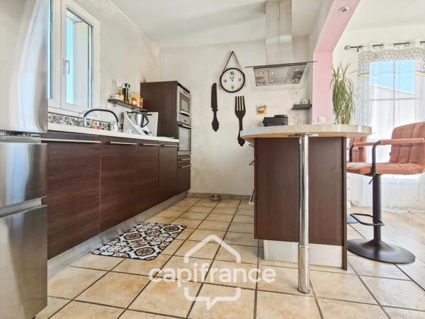 Maison à vendre 4 pièces SORGUES (84)-119m²-terrain 633m²