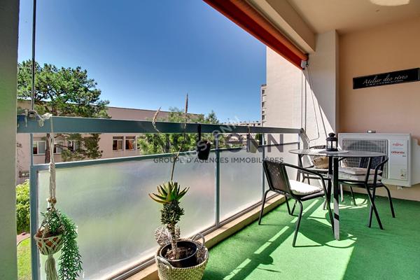 Appartement T4 de 83 m² avec terrasse plein sud, résidence sécurisée avec concierge à Marignane