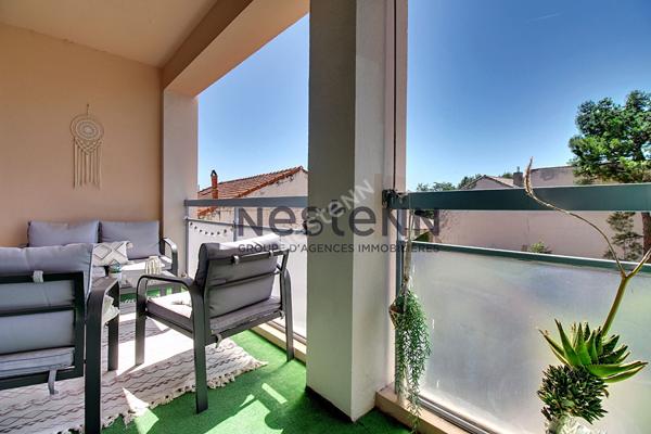 Appartement T4 de 83 m² avec terrasse plein sud, résidence sécurisée avec concierge à Marignane