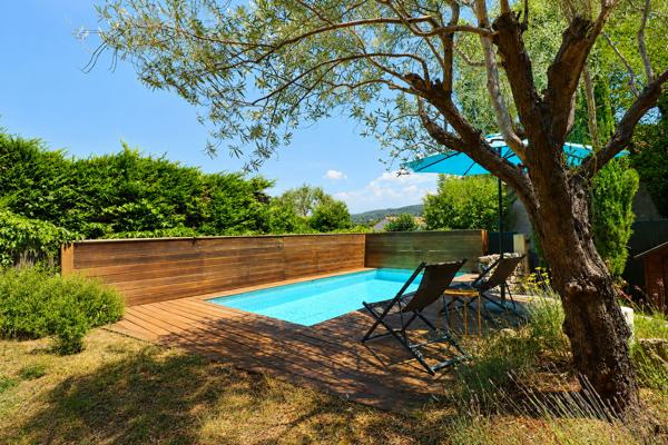 Maison Bouc Bel Air 5 pièce(s) 110.70 m2, 4 chambres, grand séjour, cuisine indépendante, jardin, remise, piscine