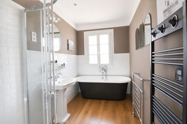 Maison Bouc Bel Air 5 pièce(s) 110.70 m2, 4 chambres, grand séjour, cuisine indépendante, jardin, remise, piscine