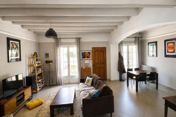Maison Bouc Bel Air 5 pièce(s) 110.70 m2, 4 chambres, grand séjour, cuisine indépendante, jardin, remise, piscine