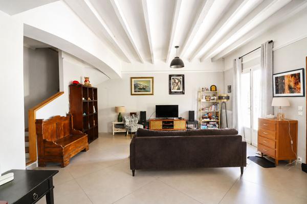 Maison Bouc Bel Air 5 pièce(s) 110.70 m2, 4 chambres, grand séjour, cuisine indépendante, jardin, remise, piscine