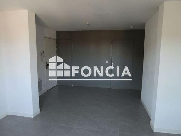 Location Appartement 3 pièces 56.3 m² - 5 RUE DU PUITS BERCHOT Chartres 28000