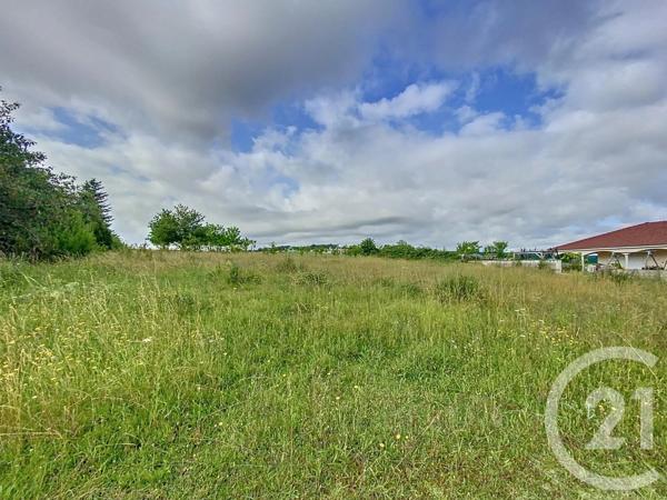 Terrain à vendre  1595 m 2   ST POURCAIN SUR SIOULE  - 03