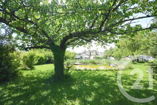 Maison à vendre  5 pièces - 137,51 m 2   CREUZIER LE VIEUX  - 03