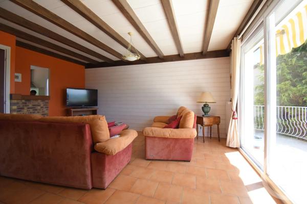 Maison à vendre  5 pièces - 137,51 m 2   CREUZIER LE VIEUX  - 03