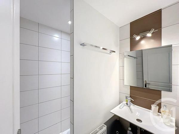 Maison à vendre  12 pièces - 361,77 m 2   COURNON D AUVERGNE  - 63