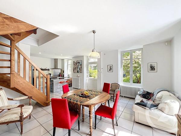Maison à vendre  12 pièces - 361,77 m 2   COURNON D AUVERGNE  - 63