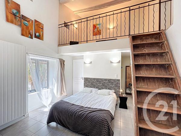 Maison à vendre  12 pièces - 361,77 m 2   COURNON D AUVERGNE  - 63