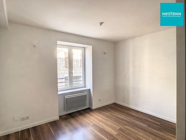 APPARTEMENT MONTBRISON - 2 pièce(s) - 31m² - proche centre-ville et stationnement facile