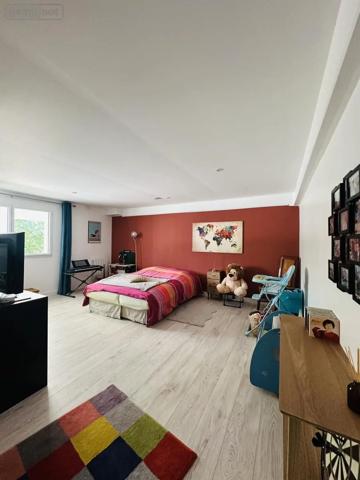 Achat - Maison Larmor-Plage 56260 5 pièces 213 m 2 1949 m 2
