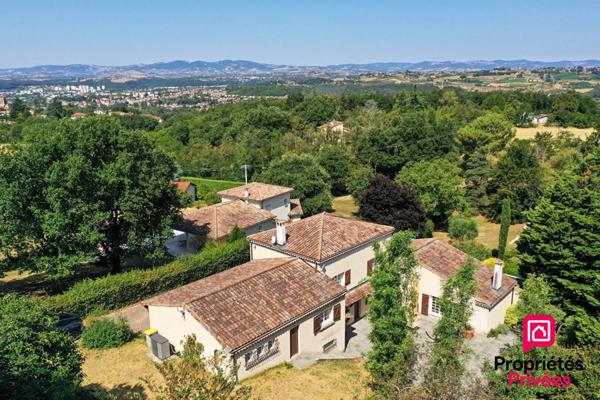 TERNAY- PROPRIETE DE CARACTERE AVEC PISCINE - TERRAIN 4 297 m²