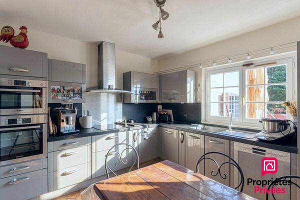 TERNAY- PROPRIETE DE CARACTERE AVEC PISCINE - TERRAIN 4 297 m²