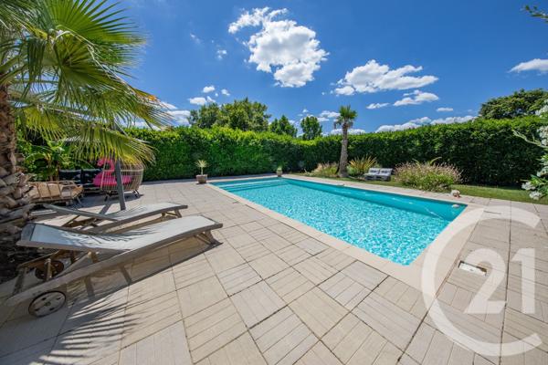 Maison à vendre  8 pièces - 189,82 m2 ST MEDARD EN JALLES - 33