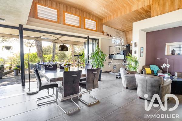Maison (prestige) à vendre 7 pièces 225 m² Nîmes