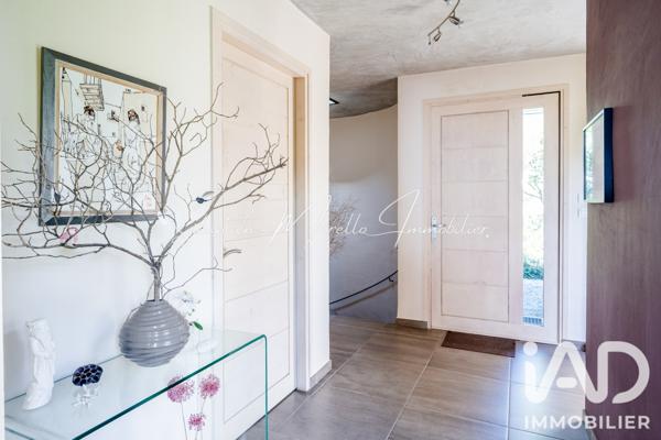 Maison (prestige) à vendre 7 pièces 225 m² Nîmes