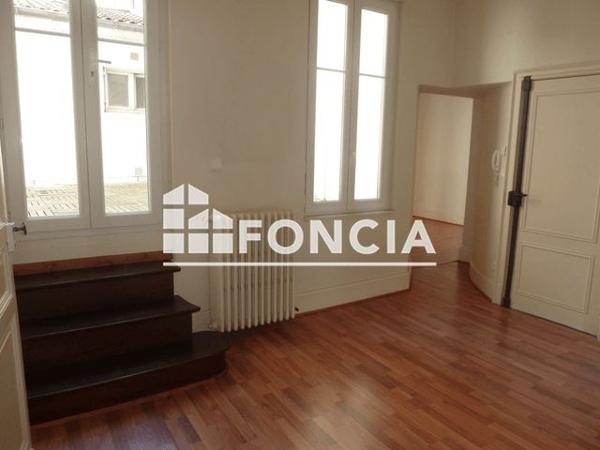 Location Appartement 3 pièces 80.59 m² - 143 BD CARNOT/38 RUE DES AMBANS Agen 47000