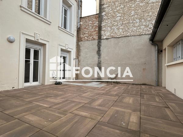 Location Appartement 3 pièces 80.59 m² - 143 BD CARNOT/38 RUE DES AMBANS Agen 47000
