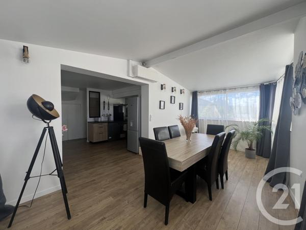 Appartement Duplex à vendre  5 pièces - 92,75 m2 LA VARENNE ST HILAIRE - 94
