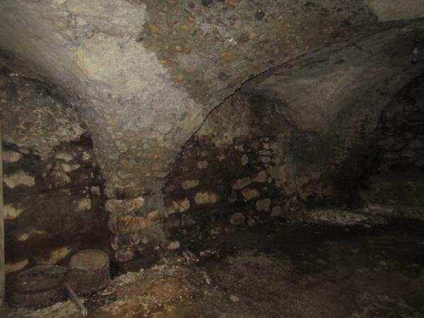 04400 BARCELONNETTE FERME ANCIENNE A RENOVER